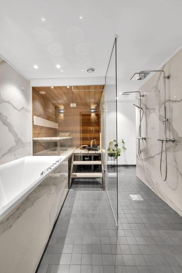 Kais Sauna, Jacuzzi, Cinema And Balcony House! Central Location Tromso Exterior photo