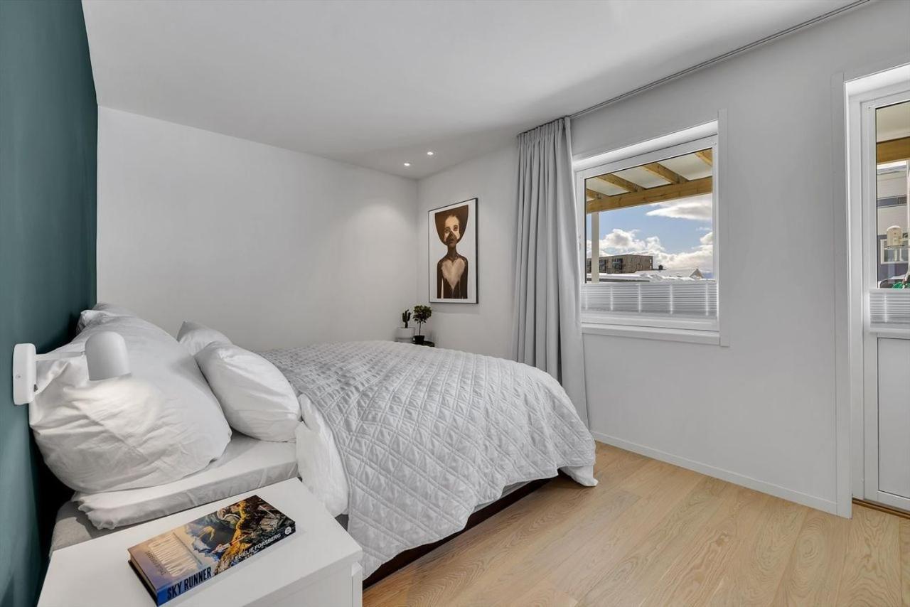 Kais Sauna, Jacuzzi, Cinema And Balcony House! Central Location Tromso Exterior photo